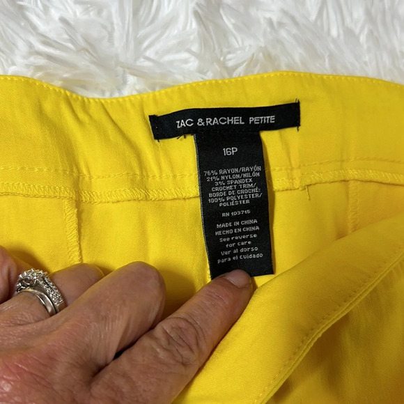 NWOT Zac & Rachel Bright Yellow Capris with Crochet Trim on Bottom - Picture 3 of 9